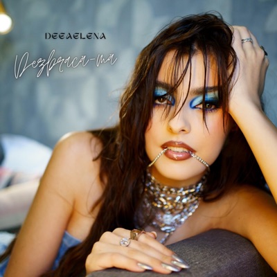 Dezbracă-mă - Single