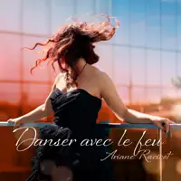 Chez — Ariane Racicot