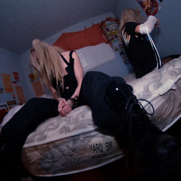 CHASING (feat. Shinigami)