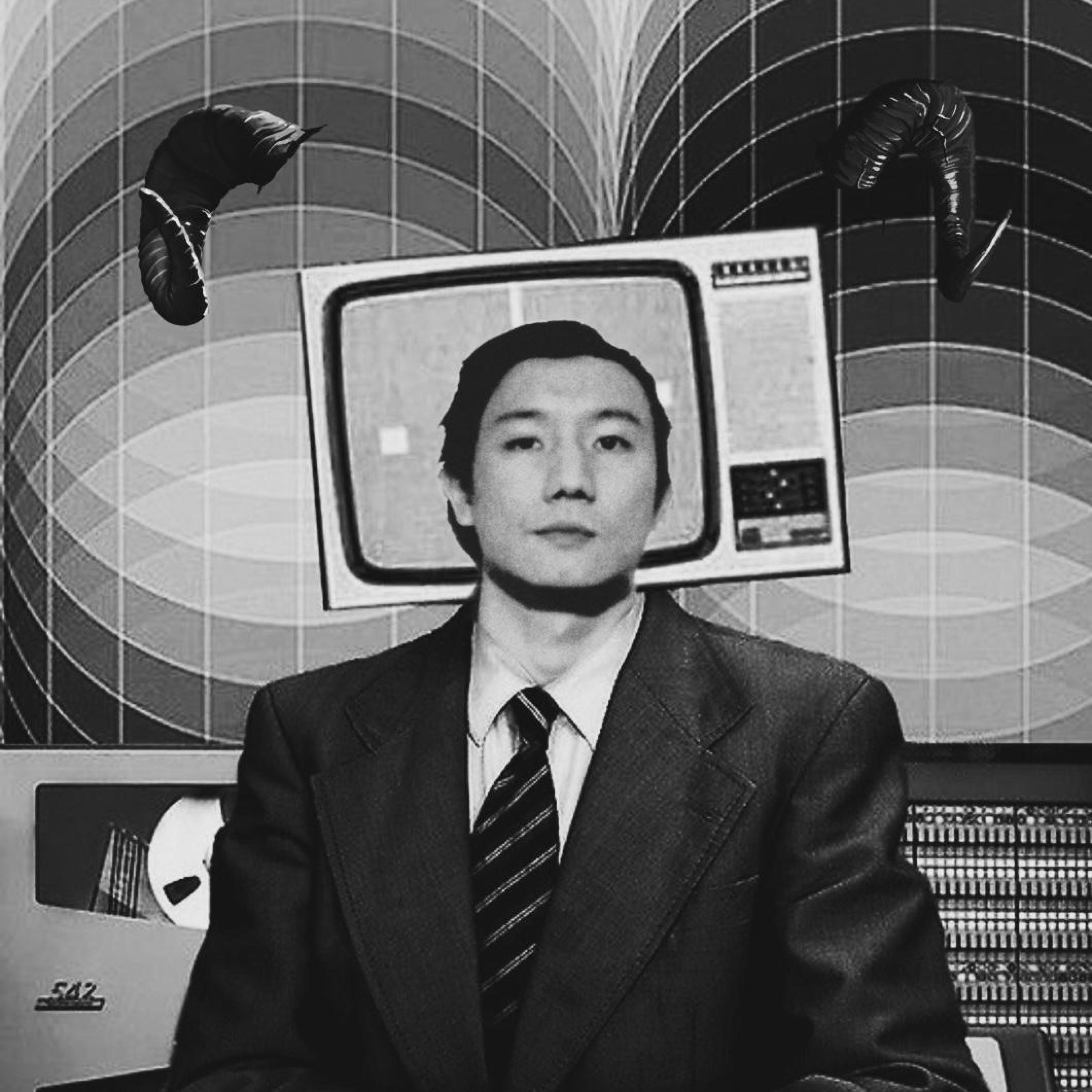 The crown in the clouds 云中加冕 - Single