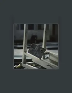 王泰翔 2000을(를) 듣고, 뮤직 비디오를 보고, 약력을 읽고, 투어 일정 등을 확인하세요!