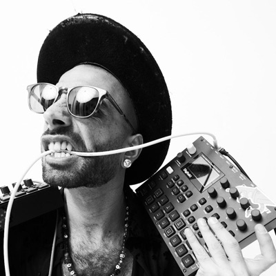 THE LIVING ROOM - EP