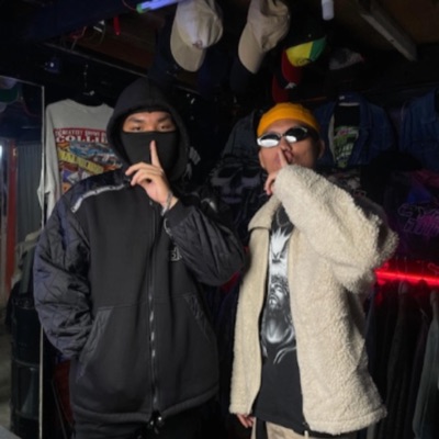 Different Views (feat. Van) - Single