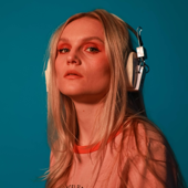 Net Mooi Niks song art