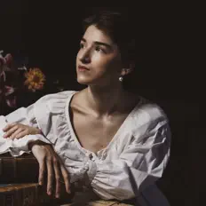 Listen to Bella Schütz, watch music videos, read bio, see tour dates & more!