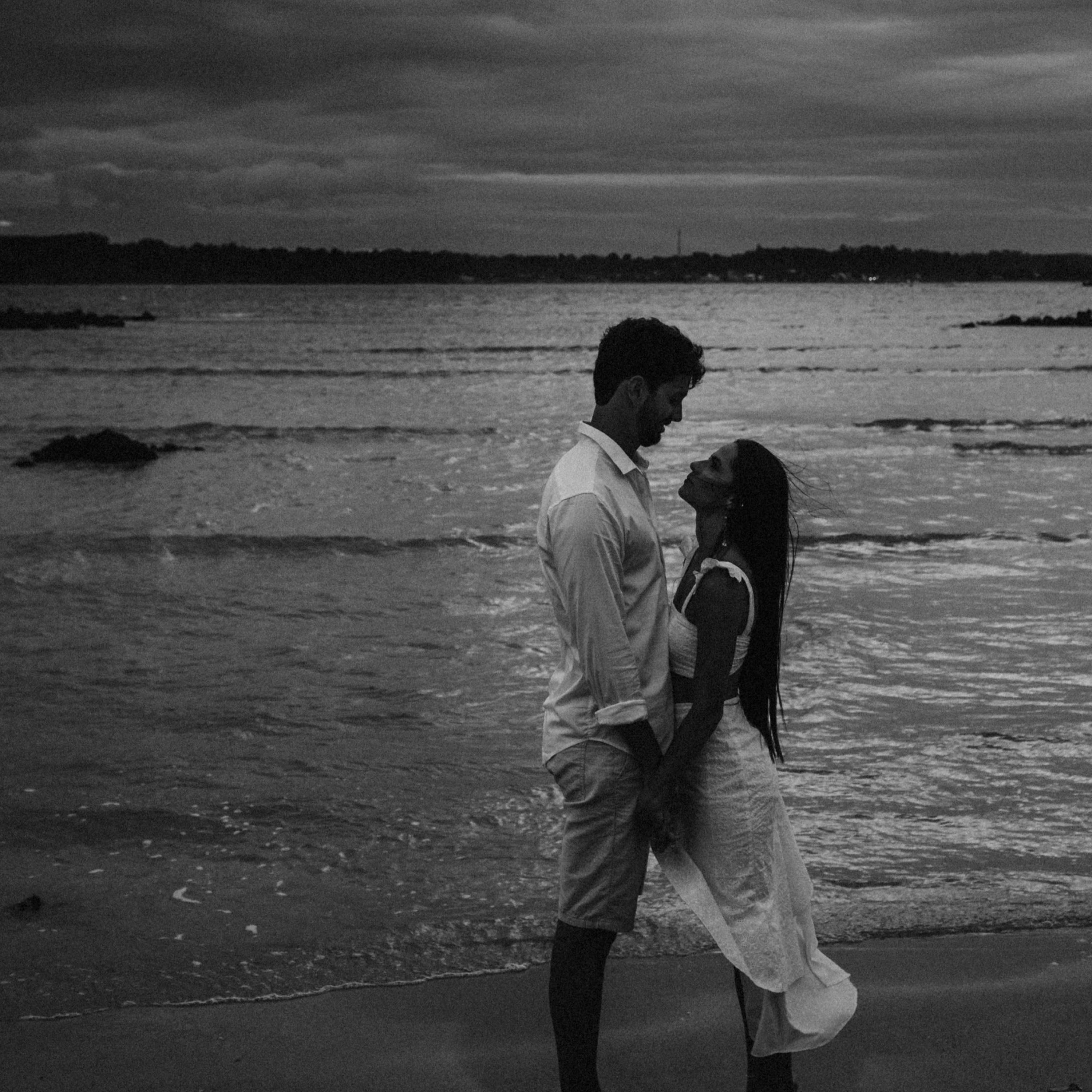 Eu te iubesc fara motiv - Single