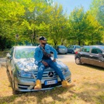 GIVE ME SIGA (feat. LYONWHITE & AKAVELLI) - Single