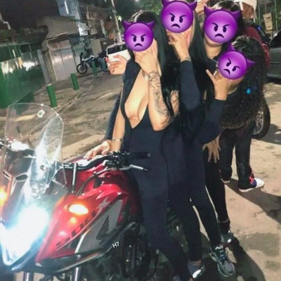 No Escurinho do Beco (feat. Mc Havan) - Single