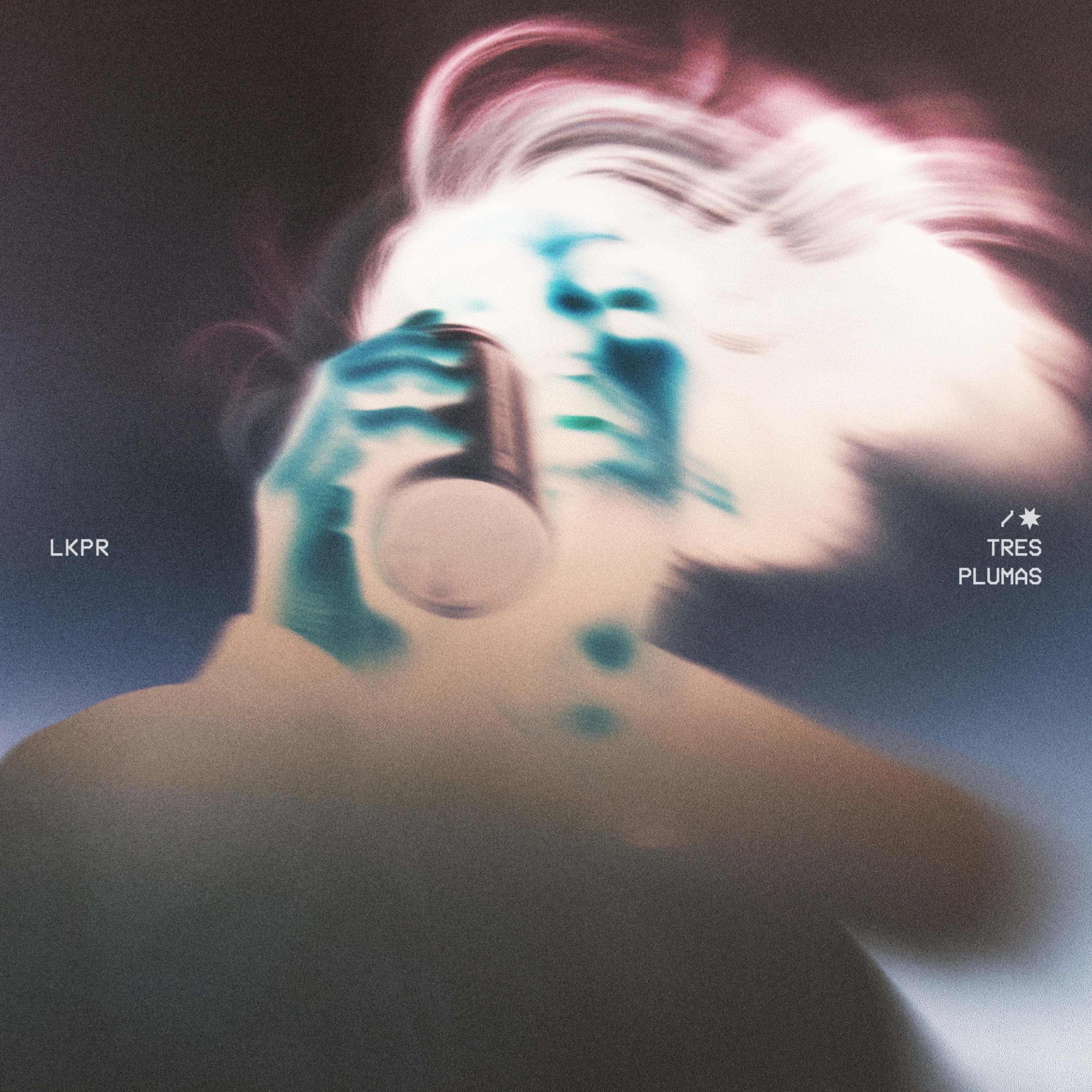 Tres Plumas - Single