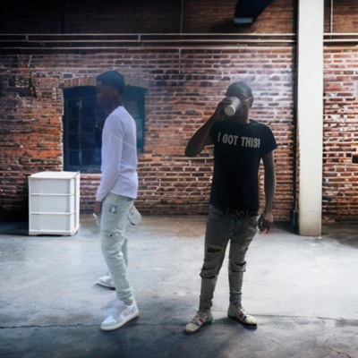 Bad bitty (feat. Mikeylow) - Single