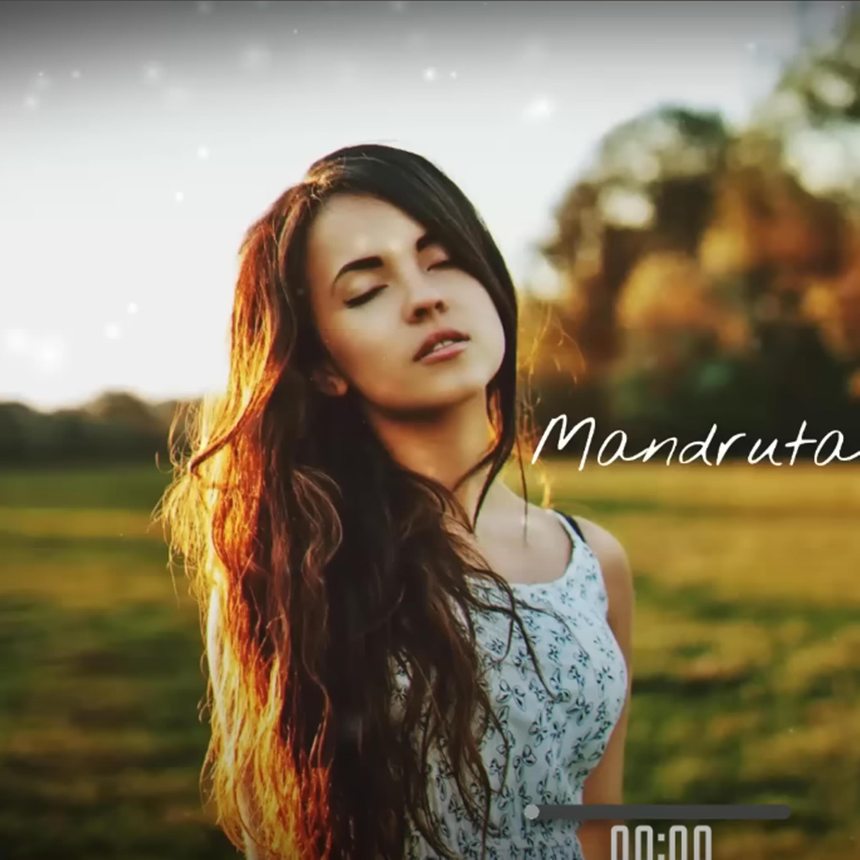 DJ GROSSU - Topic - Mandruta cu chip de floare