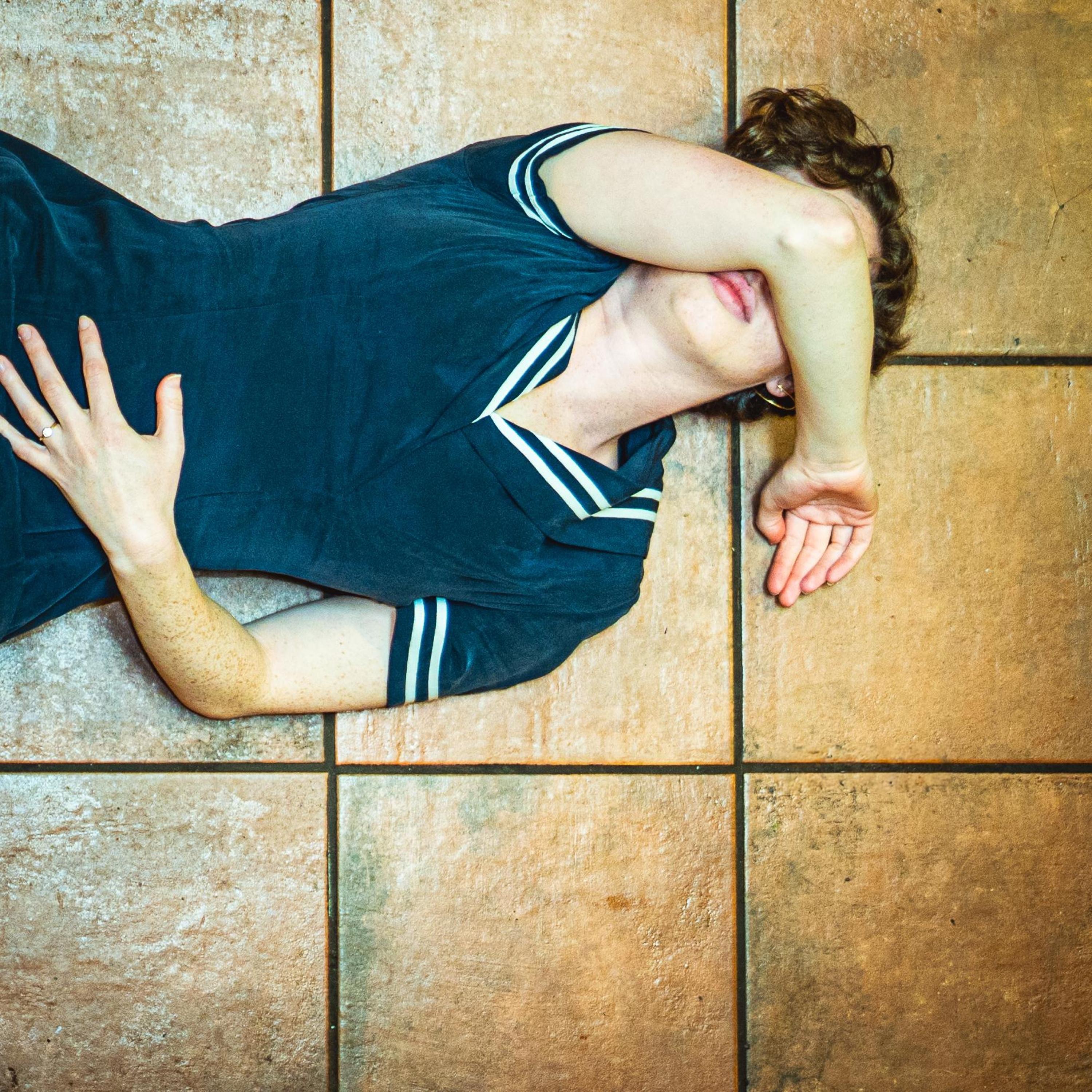 Canadian Tuxedo - Single