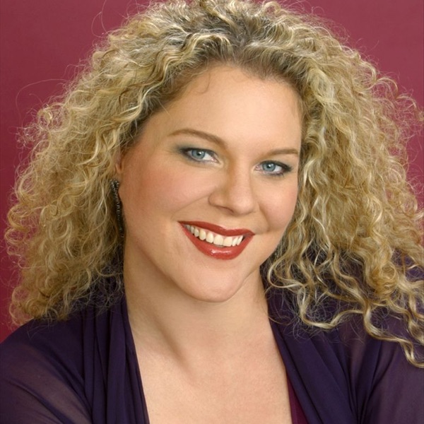 Michelle DeYoung's avatar