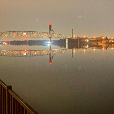 Updates (feat. Hem) - Single