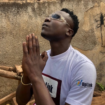 Omwavu akola School fees kasomero - Single