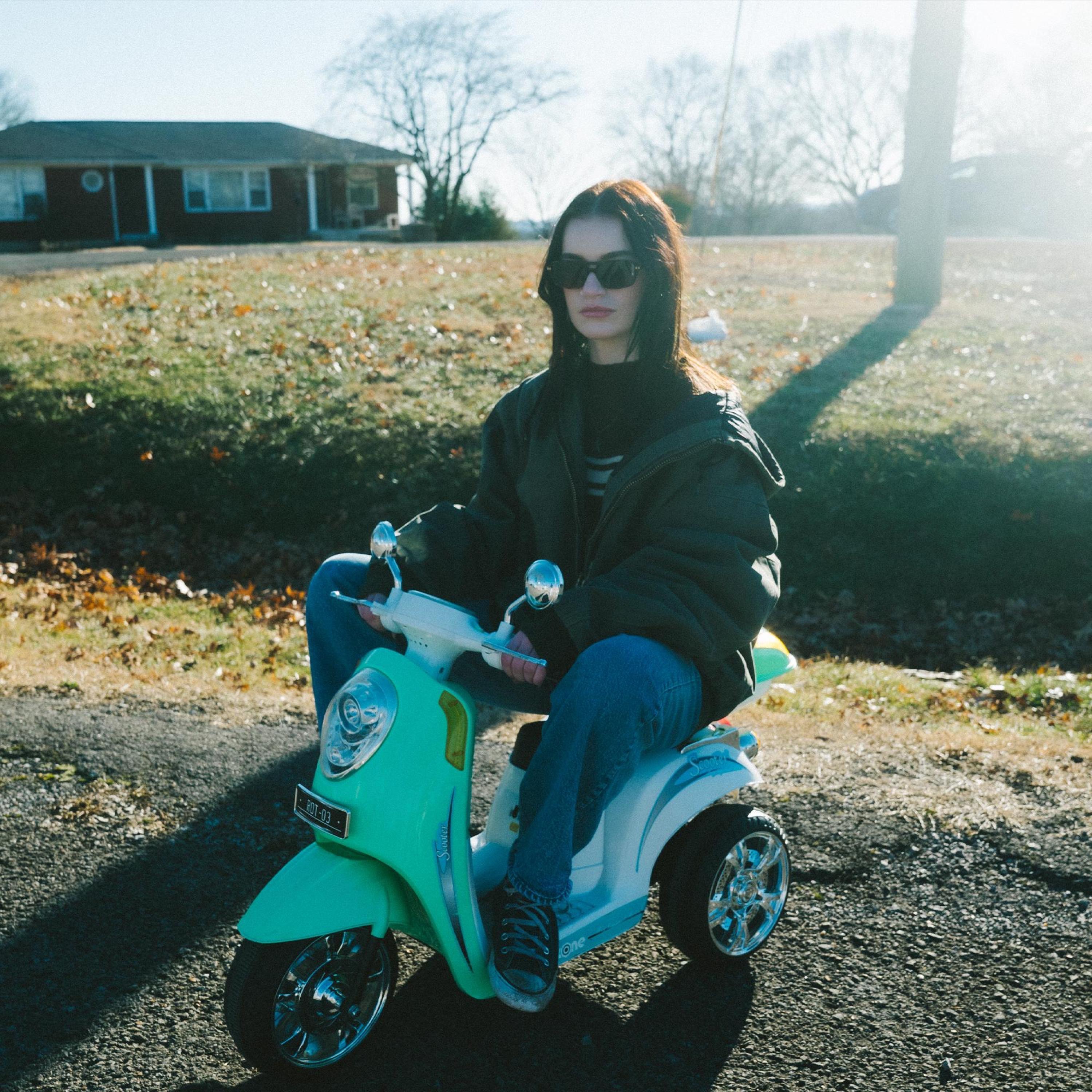 Sara Kays - Roundabout