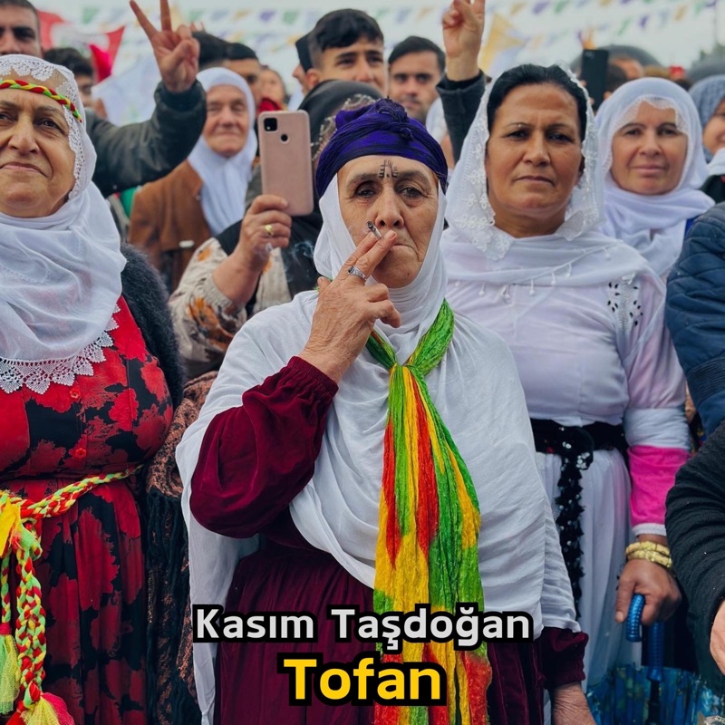 Tofan - Single