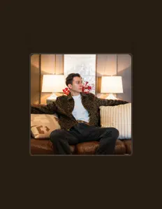 SHERIF सुनें, म्यूज़िक वीडियो देखें, बायो पढ़ें, दौरे की तारीखें और बहुत कुछ देखें!