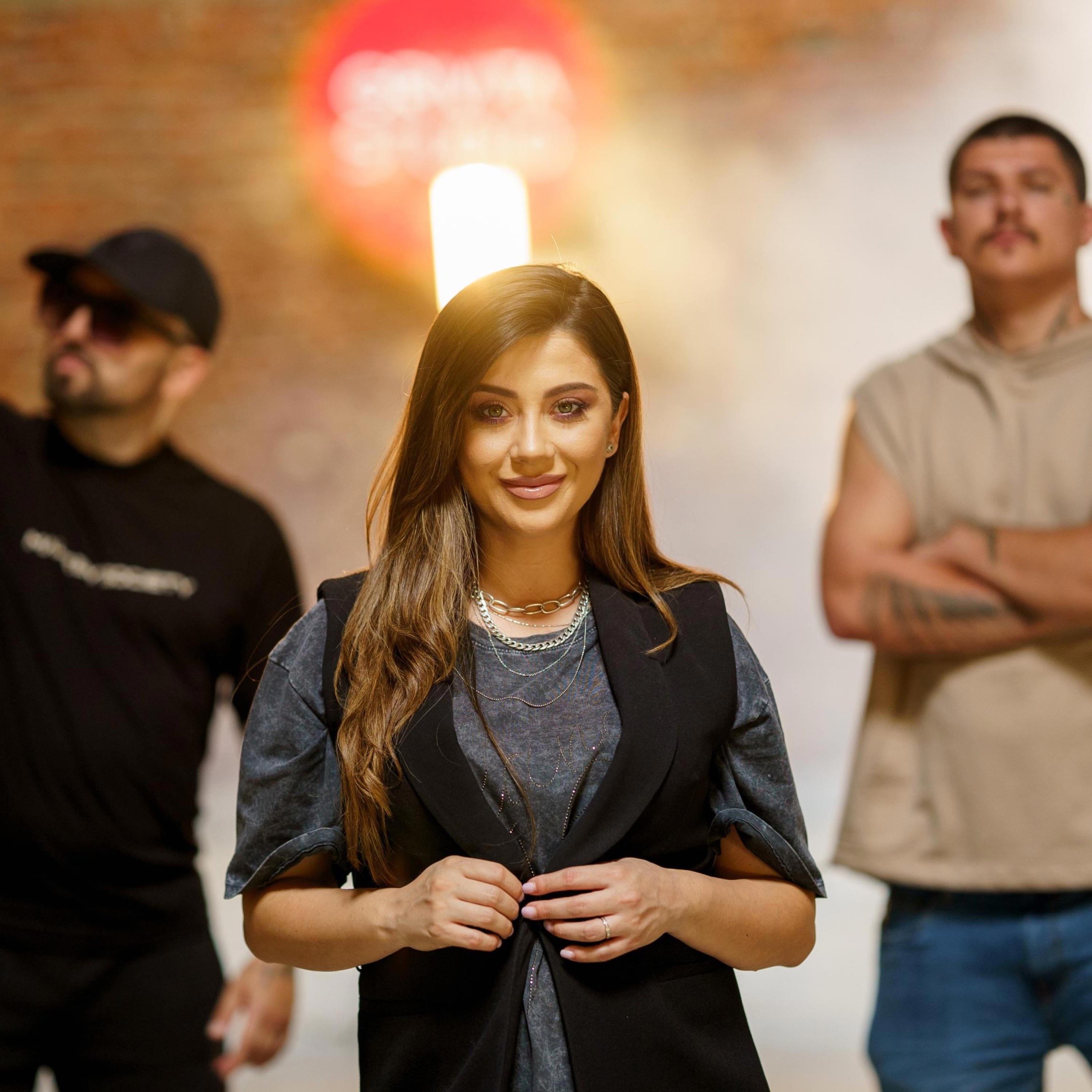 Sunt Bine (feat. Dodut & Laura Toc) - Single