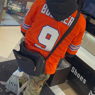 On 9 (feat. Imyouski, Whyledge & Hi 9) - Single