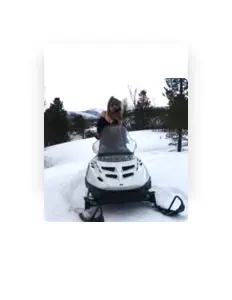 聆聽 DJ XY、觀看音樂影片、閱讀小傳、查看巡演日期等！