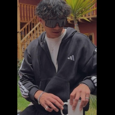 Explicit (feat. Jeuz) - Single