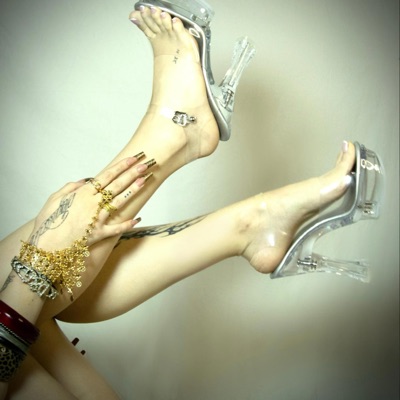 ARMAS Y ROSAS (feat. RVIZ) - Single