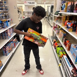 Action (Nerf 2) inluvwitit