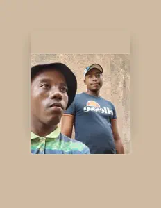 Kiss Dollar सुनें, म्यूज़िक वीडियो देखें, बायो पढ़ें, दौरे की तारीखें और बहुत कुछ देखें!