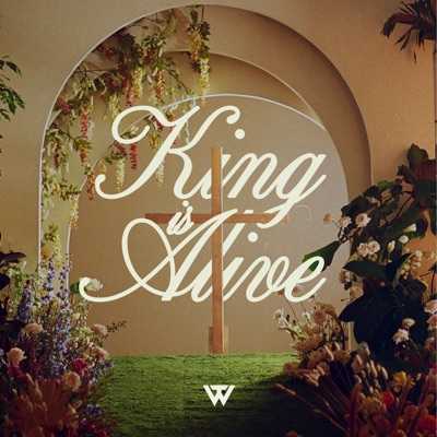 King is Alive (feat. Elizabeth Rosa, Roosevelt Stewart & Christian Spaulding) - Single