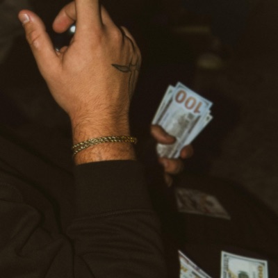 YOUNG RICH BOY - Single