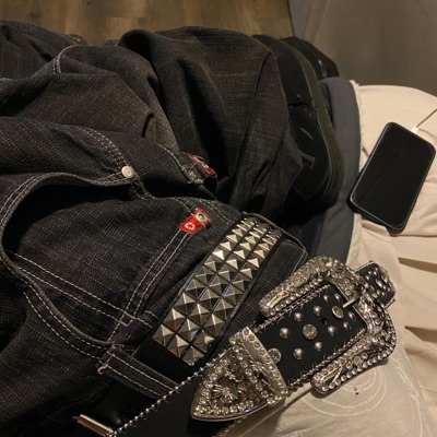 no kiere verme + - Single