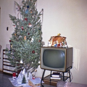 Christmas Comes Too Early - Single