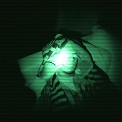 bombe + amano - Single