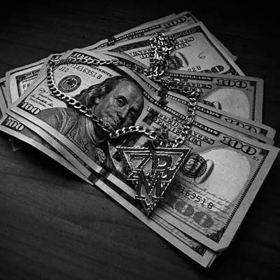 MVM DINERO (feat. Rich Greedy) - Single