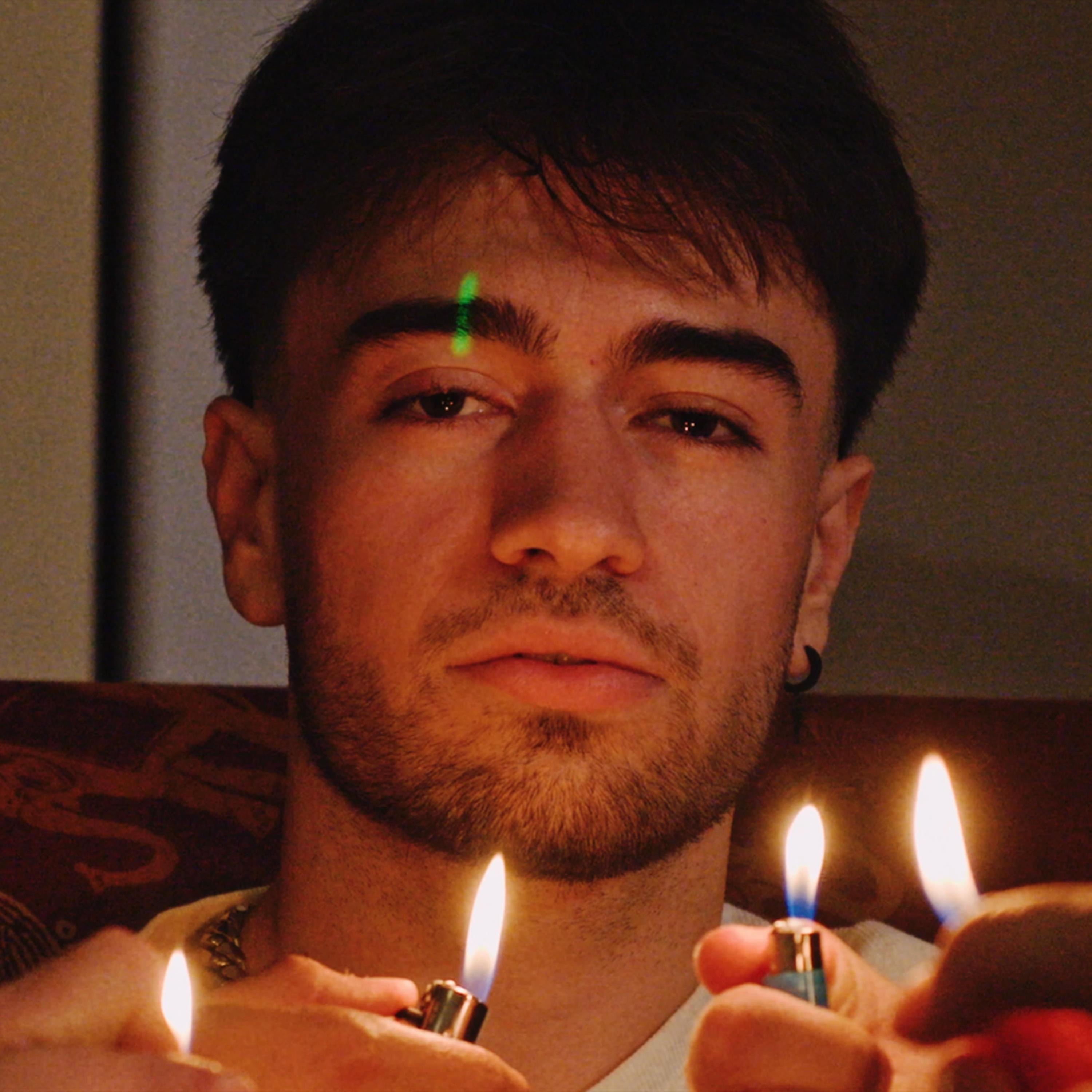 Toujours plus - Single