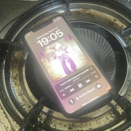 he choked on his blood n drowned jefesito