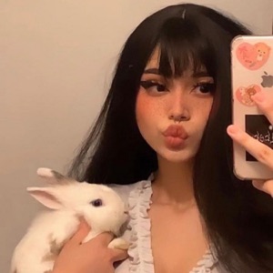 Bunny Girl (feat. Ciscaux)