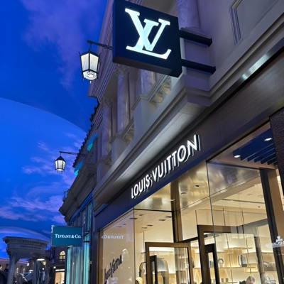 sharky (feat. prettylyfekyra) - Single