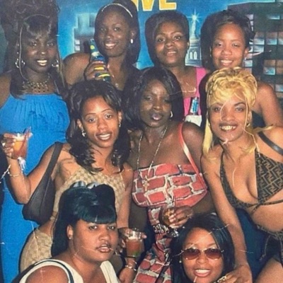 FLOWERS & CHANEL - Single