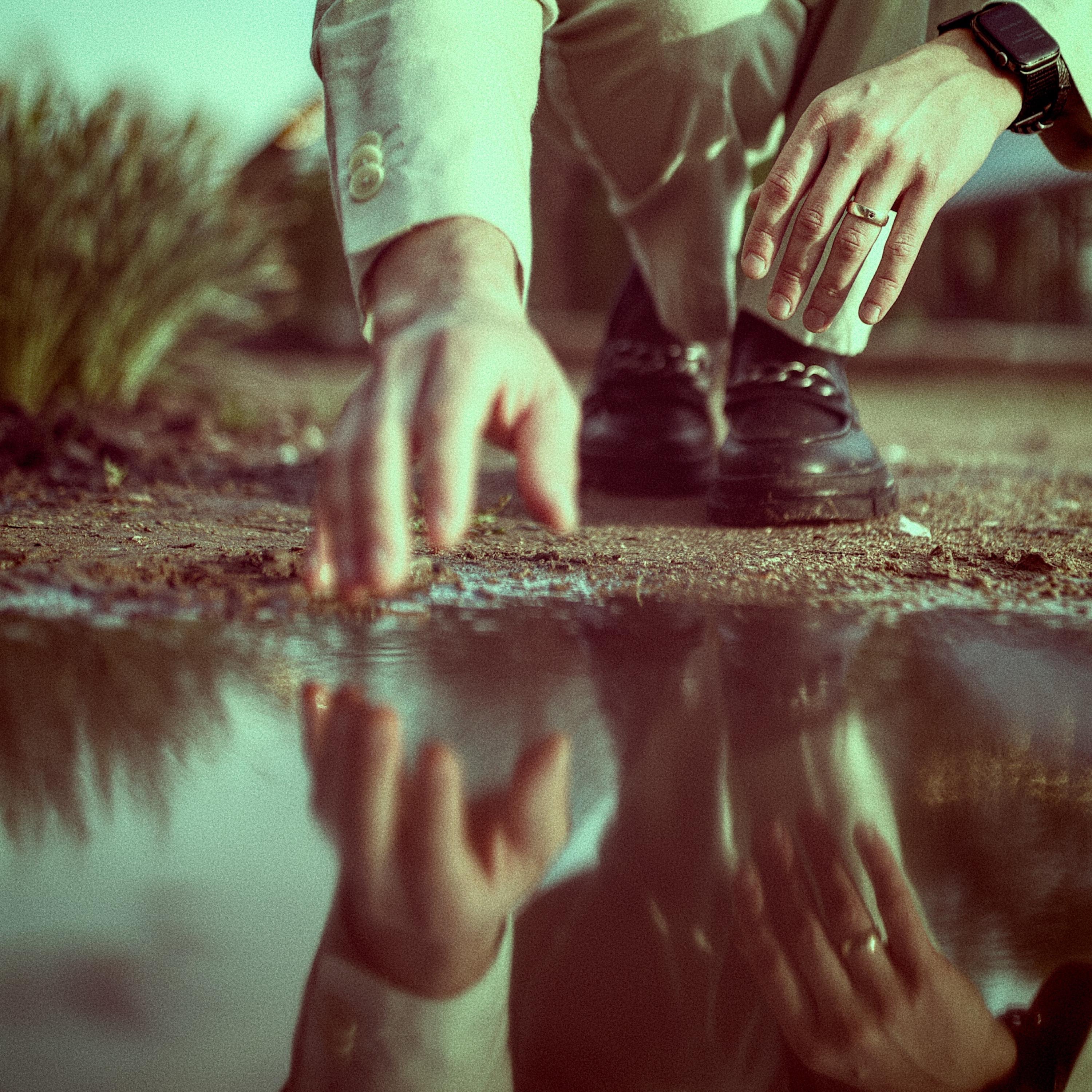 Peļķe ielas galā - Single