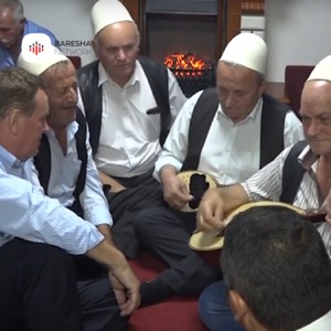 Folklor Shqiptar (feat. Halil Bytyqi, Rifat Berisha, Isë Llapqeva, Nuredin Bytyqi, Jeton Fetiu & Gzim Bytyqi)