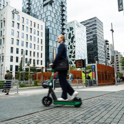 Intern på en Bolt - Single