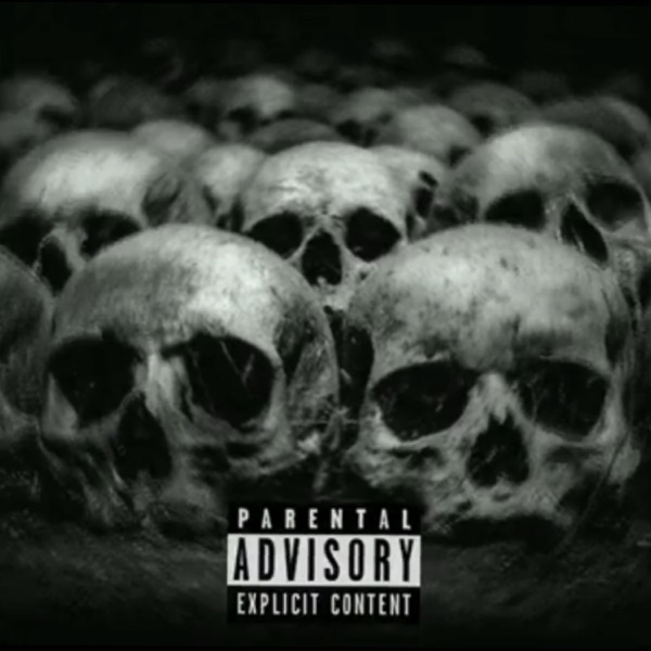 SONANDO EN LO BAJO (feat. MALNACIDO$)