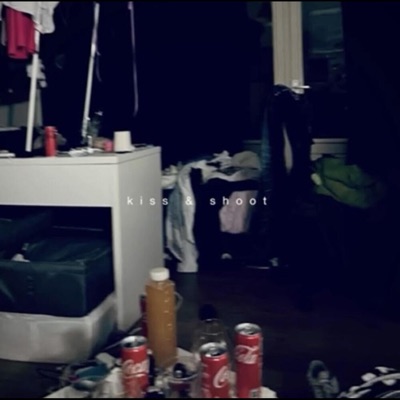 Kiss & Shoot - Single