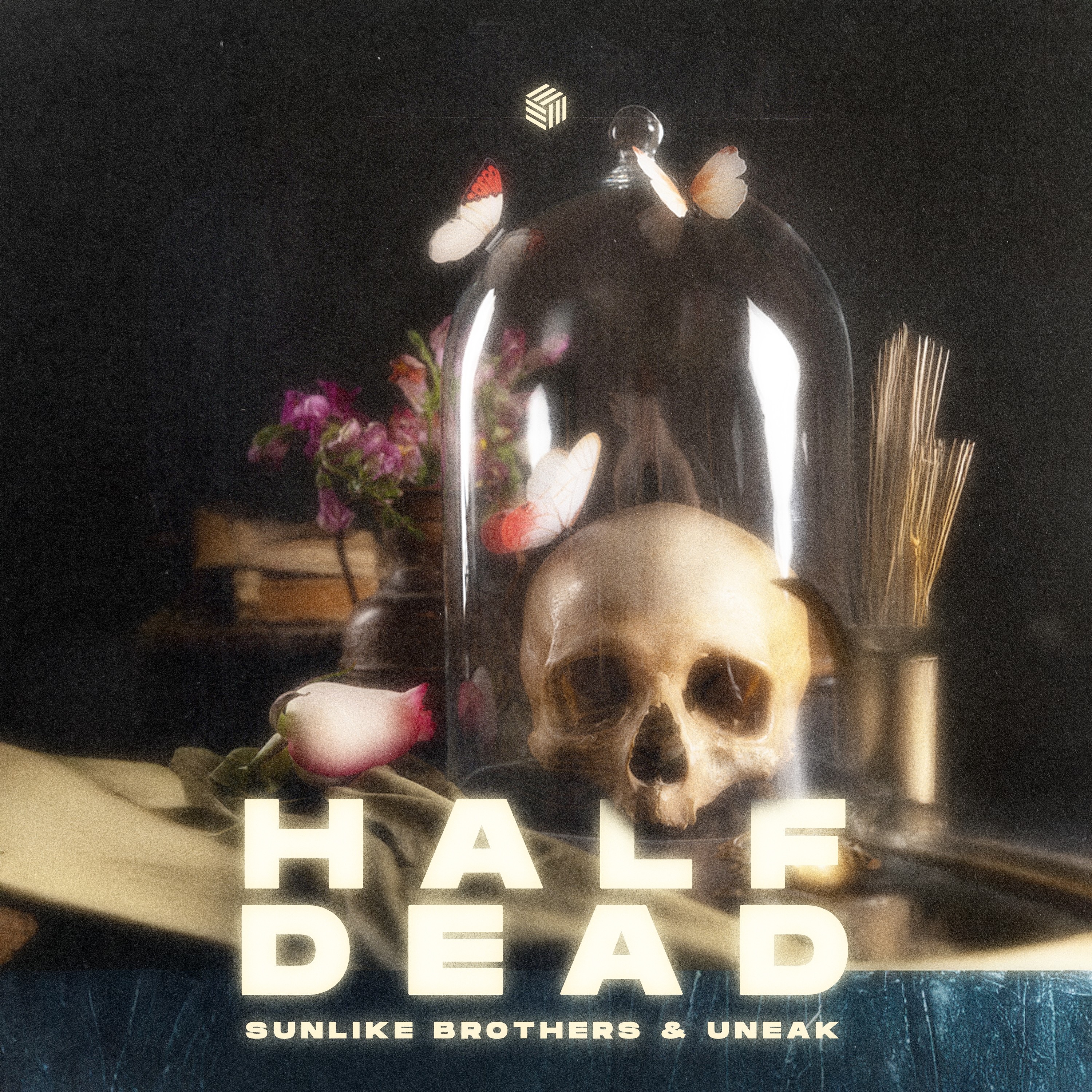 Sunlike Brothers, Uneak - Half Dead