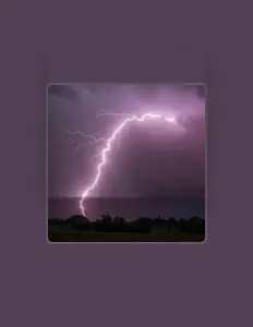 Hör dir KoDi an, schau dir Musikvideos an, lies die Biografie, finde Tourdaten und mehr!