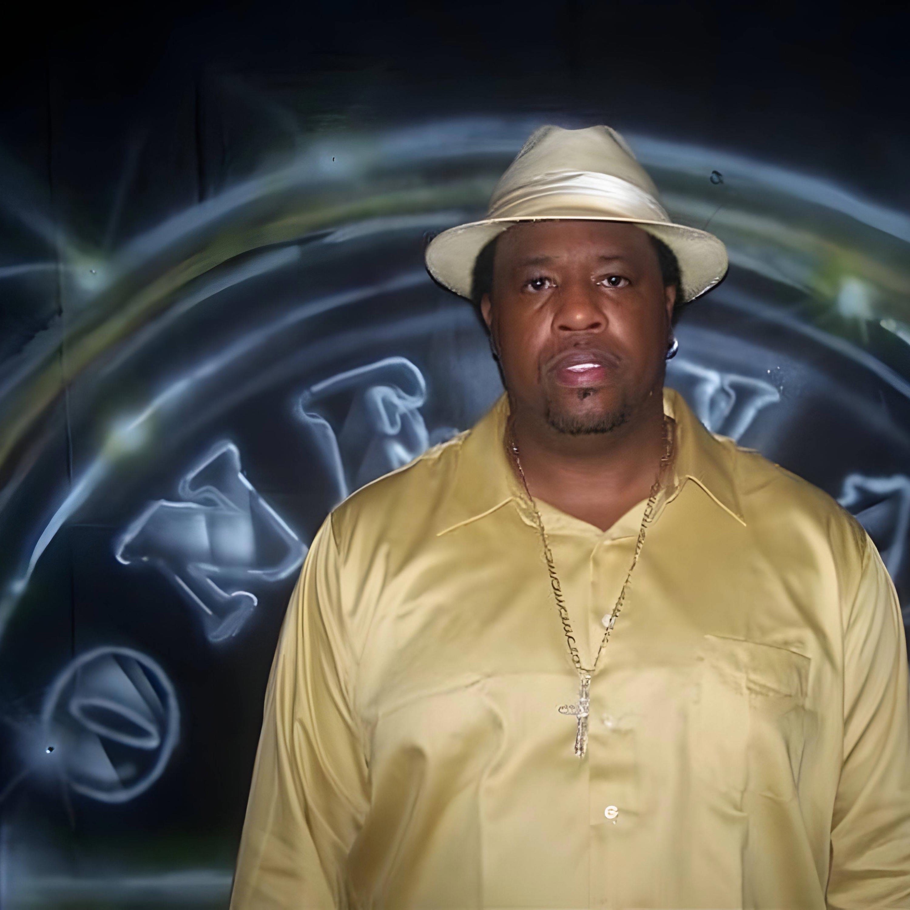 GET IT WHILE IT'S HOT - Single