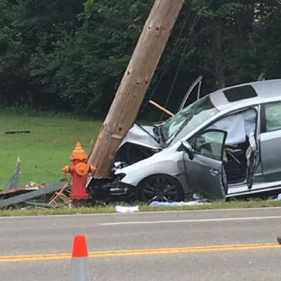 sexual tension between my car and a telephone pole (first make) - Single