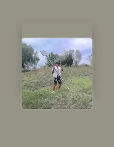 Ouve EGM, vê vídeos de música, lê a biografia, vê as datas da digressão e muito mais!